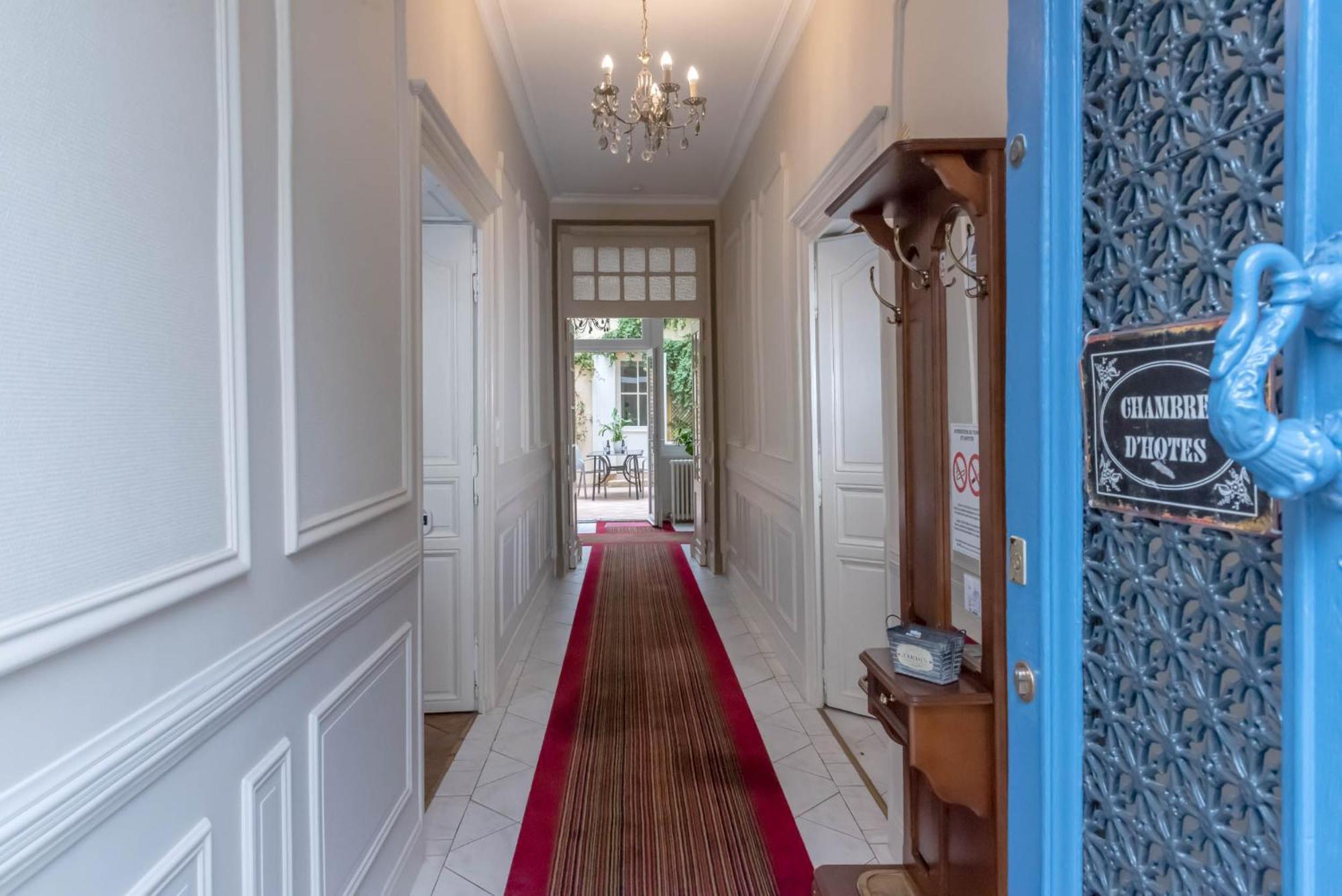 La Maison Duffour Chambres D'Hotes Avec Petit Dejeuner Tonneins Exterior foto