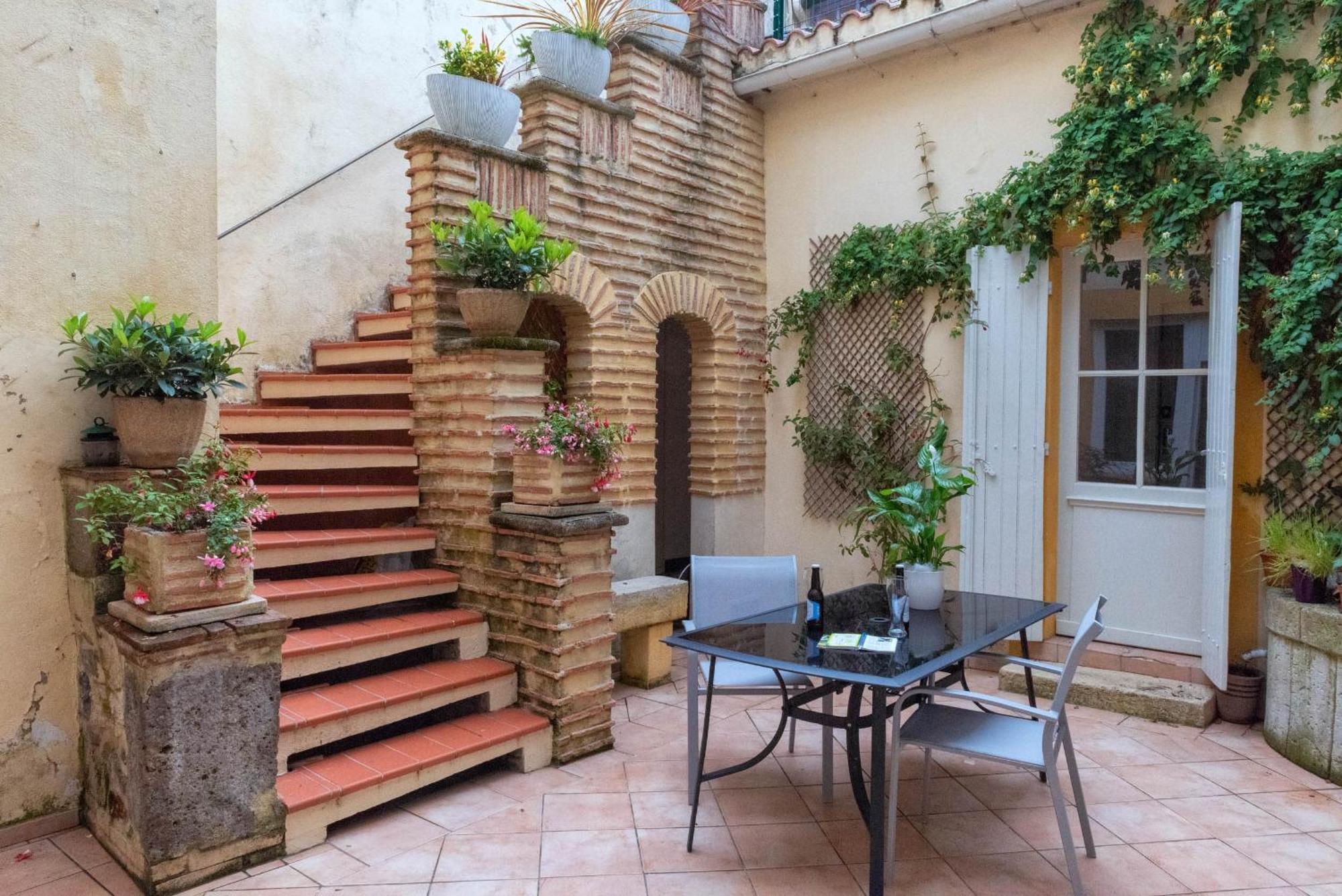 La Maison Duffour Chambres D'Hotes Avec Petit Dejeuner Tonneins Exterior foto