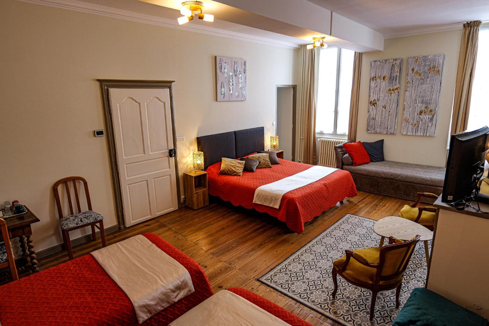 La Maison Duffour Chambres D'Hotes Avec Petit Dejeuner Tonneins Exterior foto