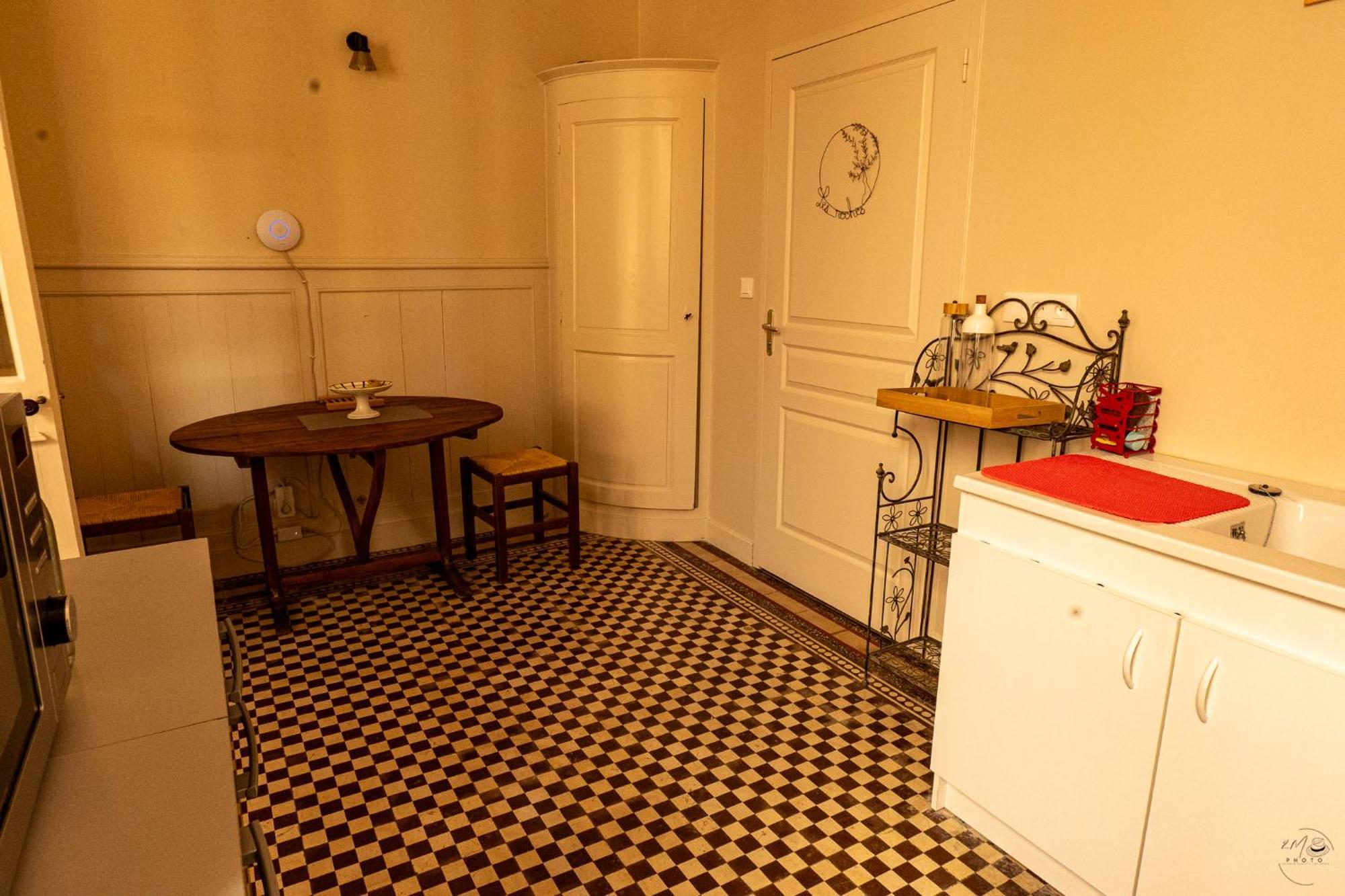 La Maison Duffour Chambres D'Hotes Avec Petit Dejeuner Tonneins Exterior foto